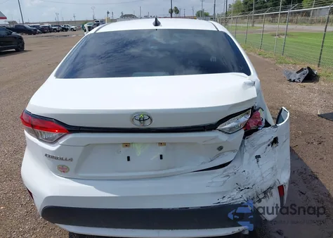 2022 Toyota Corolla L z USA, uszkodzony, nr VIN 5YFDPMAE0NP344178